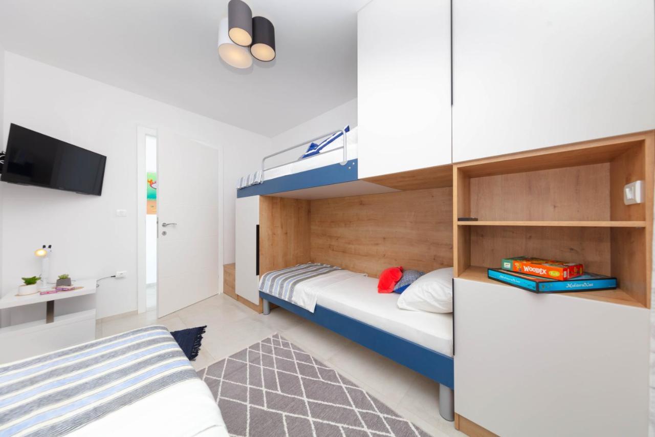 Apartman Oranz Баньоле Екстериор снимка