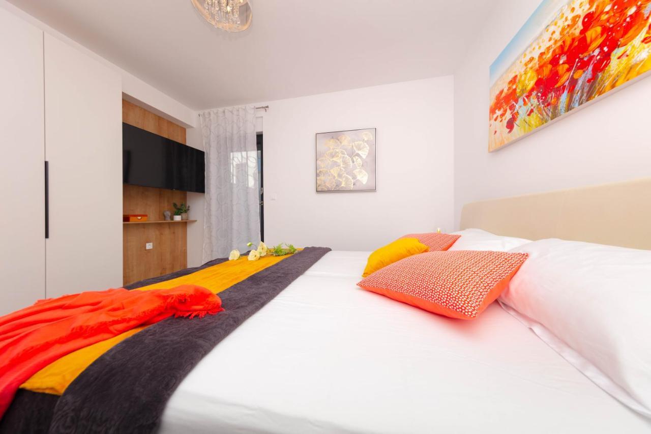 Apartman Oranz Баньоле Екстериор снимка