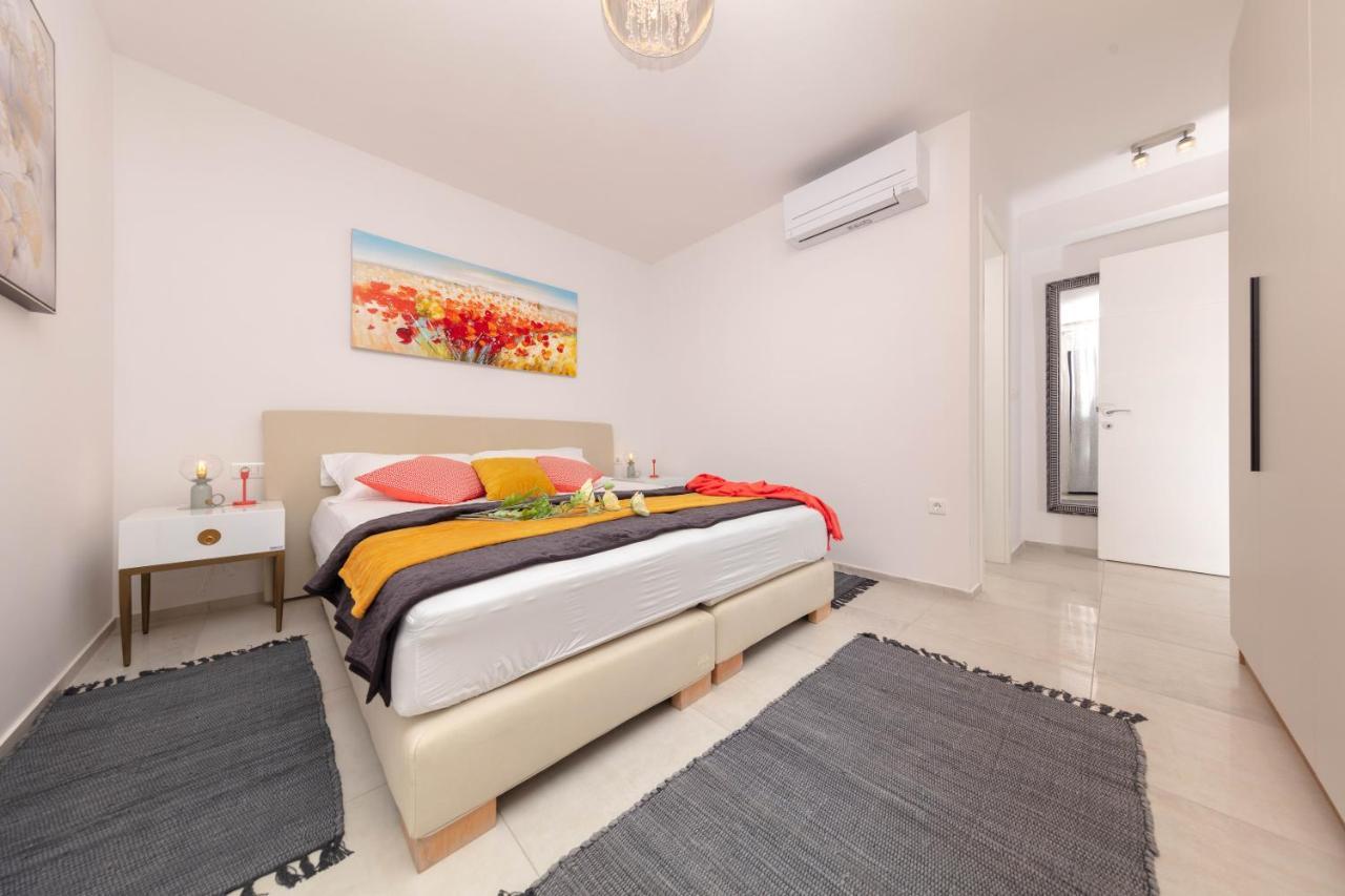 Apartman Oranz Баньоле Екстериор снимка
