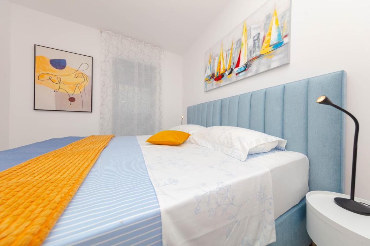 Apartman Oranz Баньоле Екстериор снимка